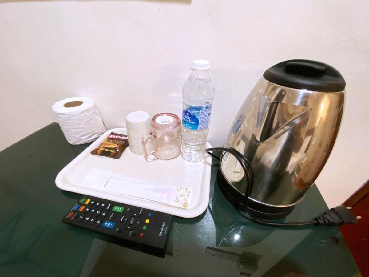Mr Hotel Nusa Bestari Skudai Esterno foto